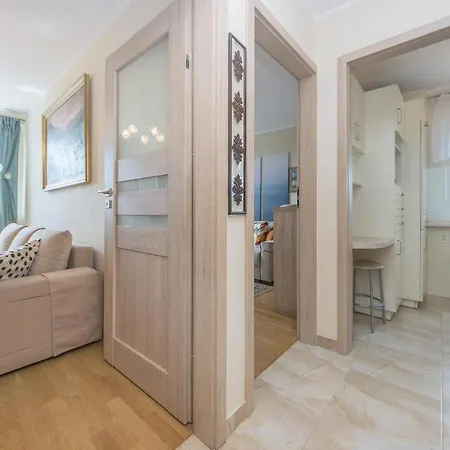 Comfort Niepodleglosci 710 * Sopot